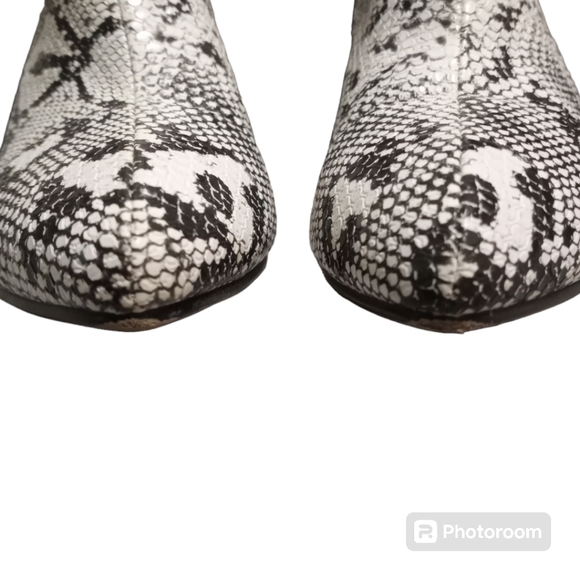 WETKISS Women's Snakeskin Ankle Boots Size 7.5 - Picture 4 of 15